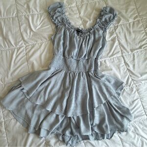 Harper & Ivy Light Blue Swiss Dot Ruffle Romper Size L